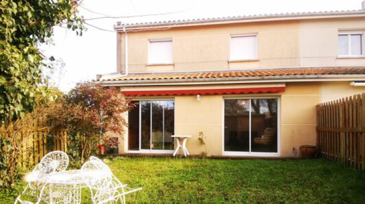 Voir la photo 1/9 du type house à Pessac