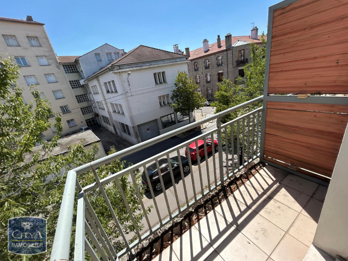 Voir la photo 1/6 du type apartment à Saint-Étienne
