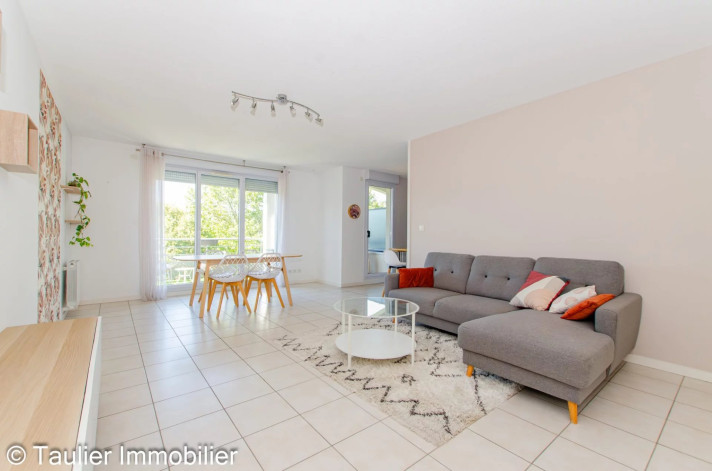 Voir la photo 1/10 du type apartment à Saint-Marcellin
