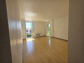 Appartement à Garons