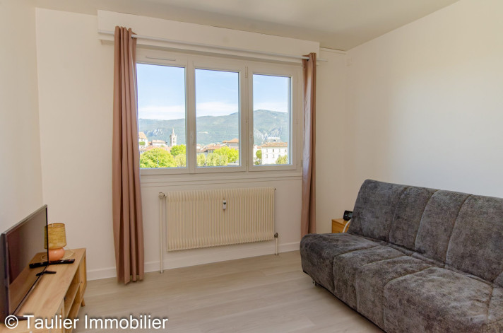 Voir la photo 1/6 du type apartment à Saint-Marcellin