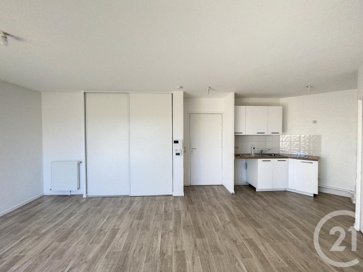 Voir la photo 1/8 du type apartment à Meaux