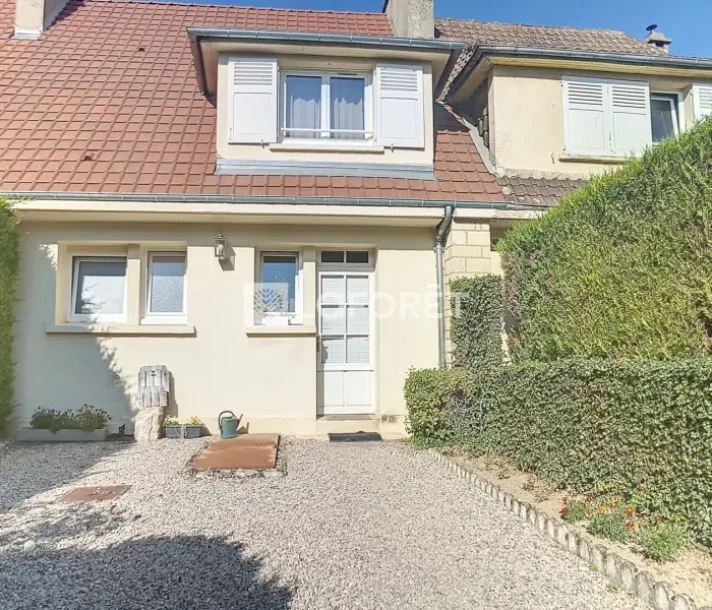 Maison à Saint-Sylvain