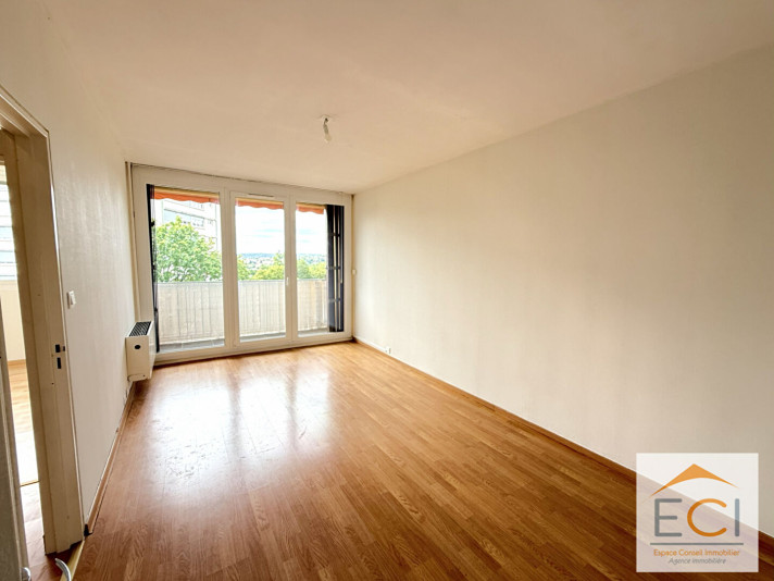 Voir la photo 1/12 du type apartment à Limoges