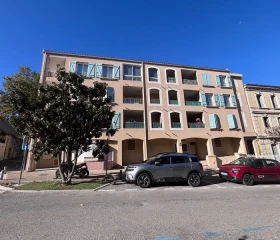 Appartement à Solliès-Pont