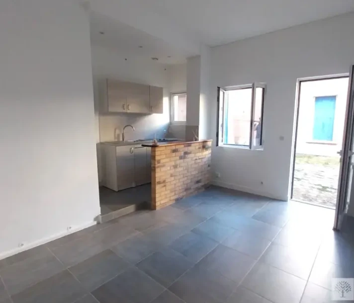Voir la photo 1/8 du type studio à Palaiseau