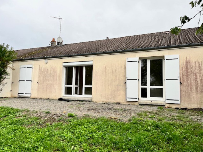 Voir la photo 1/2 du type house à Thevet-Saint-Julien