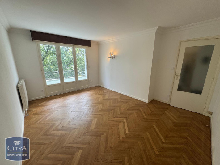 Voir la photo 1/6 du type apartment à Meylan
