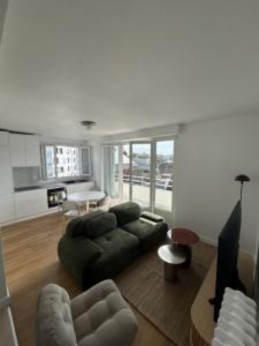 Voir la photo 1/12 du type apartment à Rennes