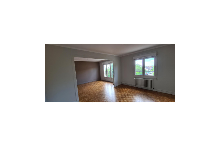 Voir la photo 1/6 du type apartment à Couchey