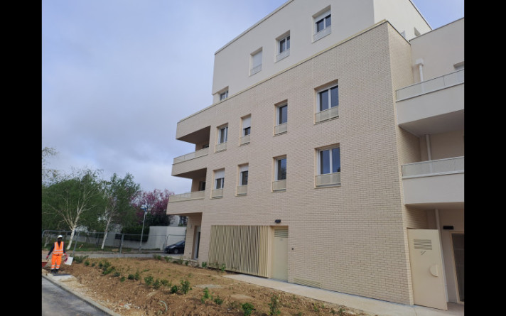 Voir la photo 1/2 du type apartment à Les Clayes-sous-Bois