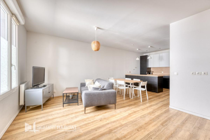 Voir la photo 1/10 du type apartment à Bordeaux
