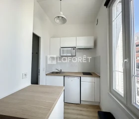 Studio à Courbevoie