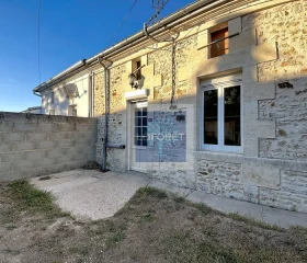 Maison à Val-de-Livenne