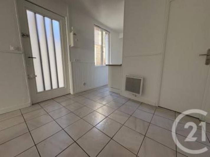Voir la photo 1/22 du type apartment à Pont-Sainte-Maxence