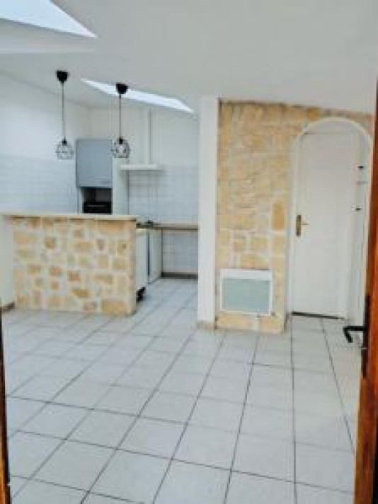 Voir la photo 1/9 du type house à Cenon
