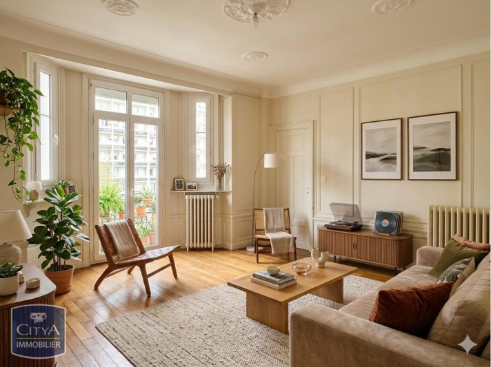 Voir la photo 1/9 du type apartment à Tours