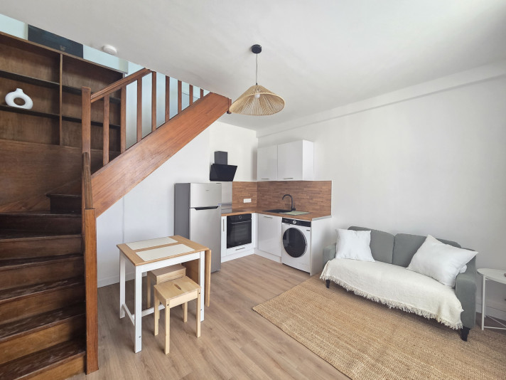 Voir la photo 1/8 du type apartment à Sainte-Savine