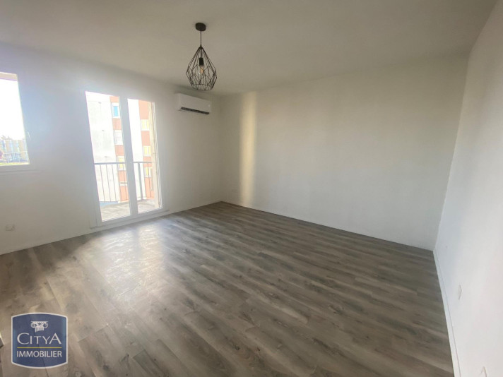 Voir la photo 1/4 du type apartment à Agen