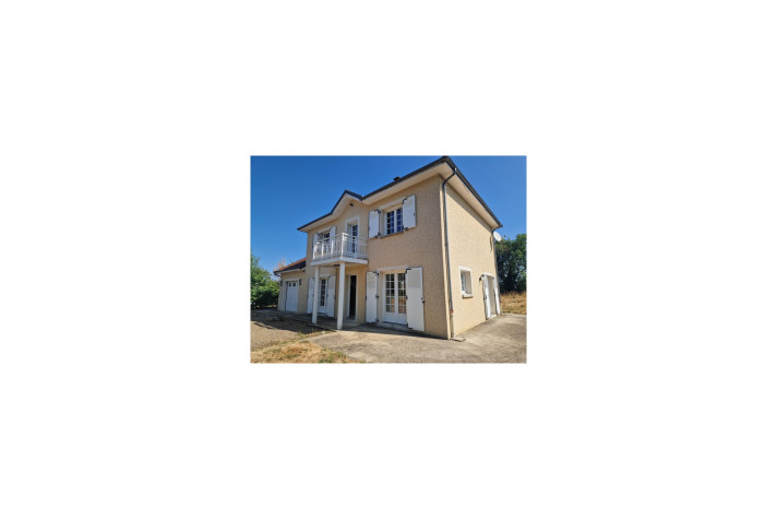 Voir la photo 1/14 du type house à Manzat
