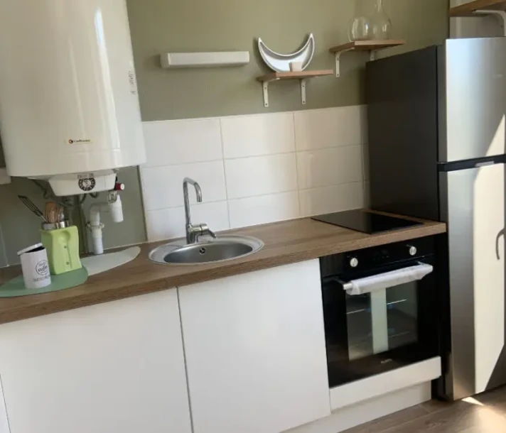 Voir la photo 1/8 du type studio à Compiègne