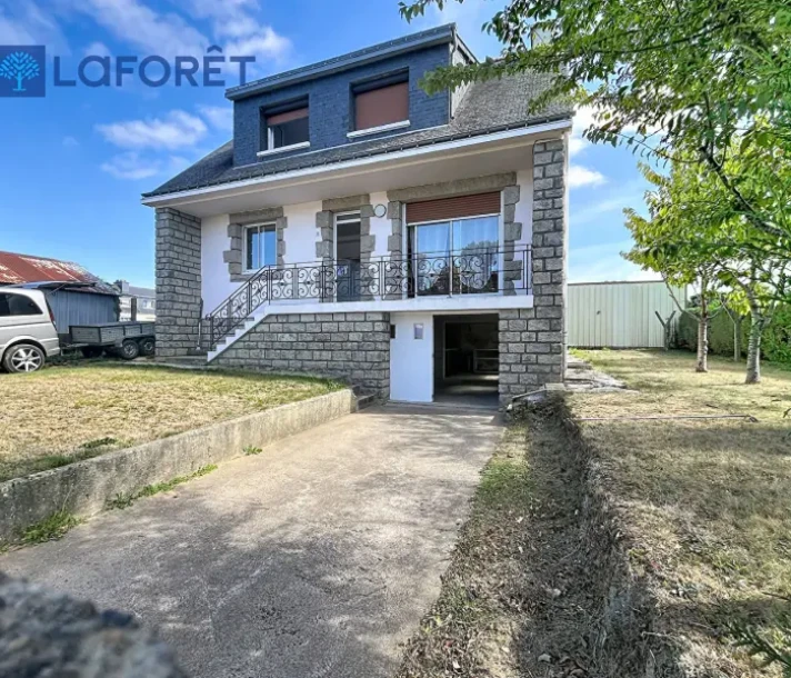 Voir la photo 1/15 du type house à Évellys