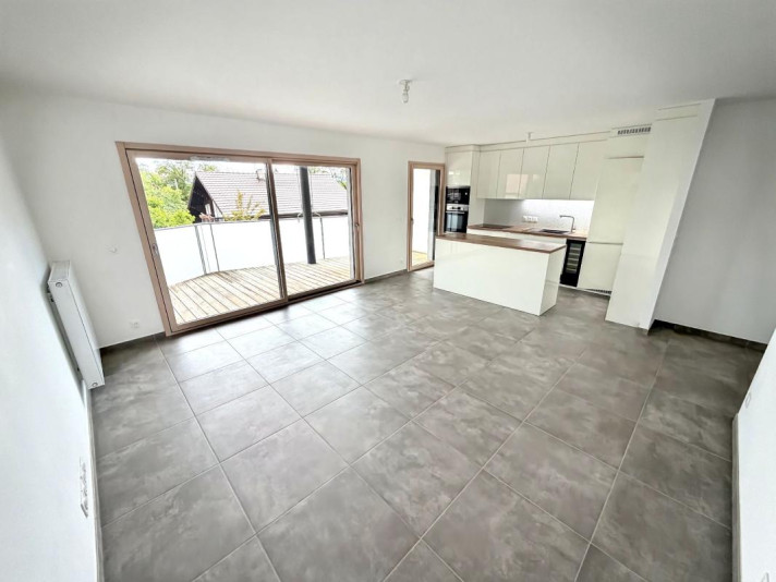 Voir la photo 1/8 du type apartment à Thonon-les-Bains
