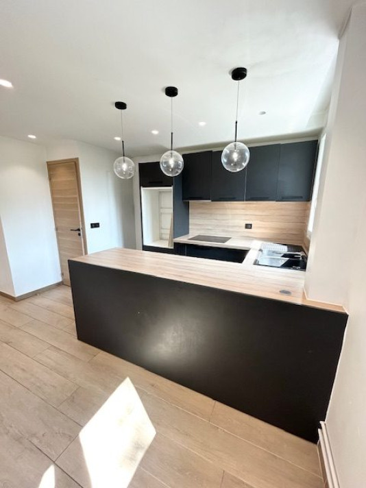 Voir la photo 1/10 du type apartment à Saint-Maurice