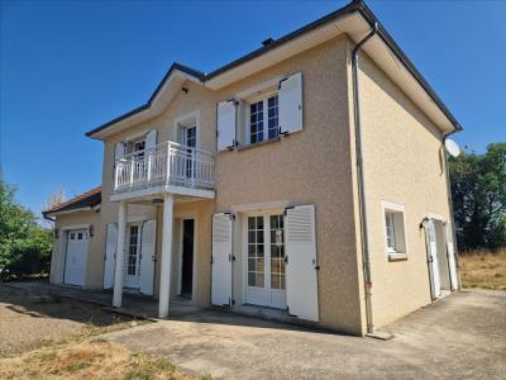 Voir la photo 1/5 du type house à Manzat