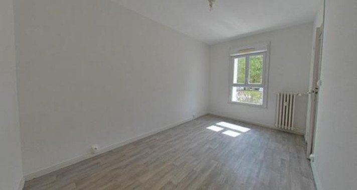Voir la photo 1/24 du type apartment à Saint-Florentin