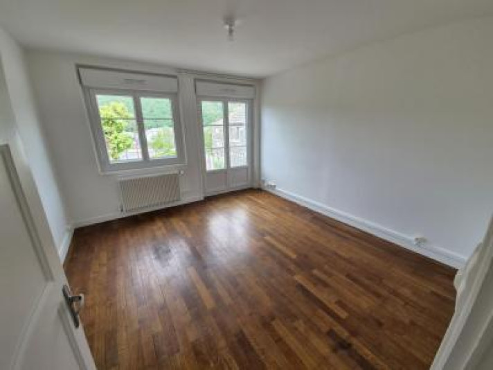 Voir la photo 1/39 du type apartment à Bogny-sur-Meuse