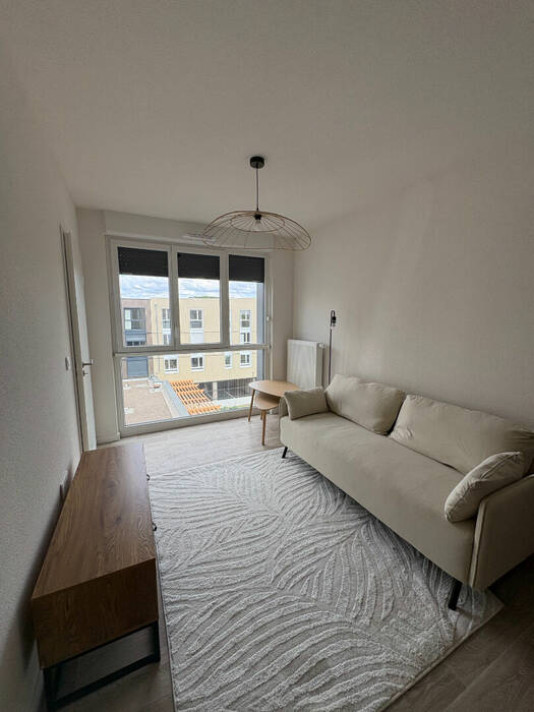 Voir la photo 1/12 du type apartment à Metz