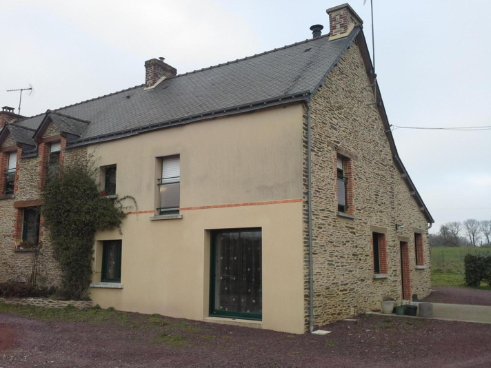 Voir la photo 1/8 du type house à Augan