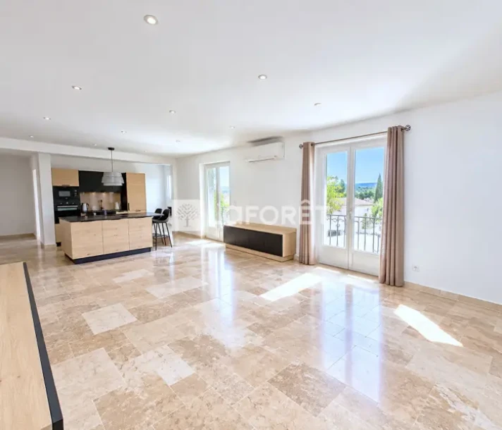 Appartement à L'Isle-sur-la-Sorgue