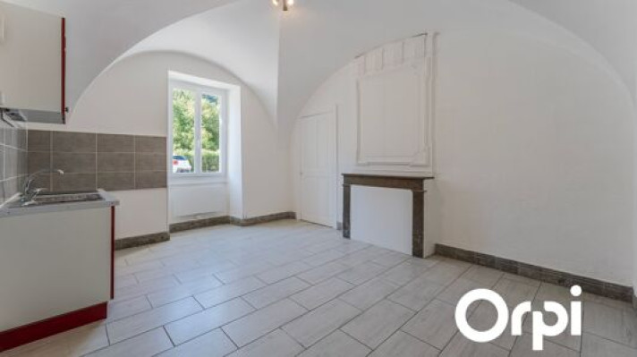 Appartement à Saint-Julien-en-Saint-Alban