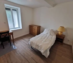Pièce à Mondeville