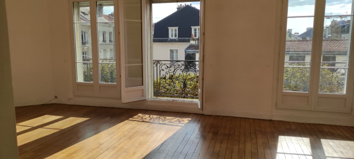 Voir la photo 1/8 du type apartment à Reims