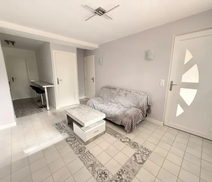 Appartement à Ouarville