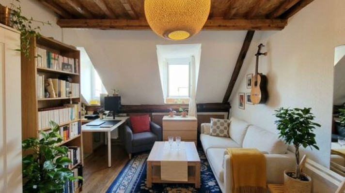 Voir la photo 1/7 du type apartment à Versailles