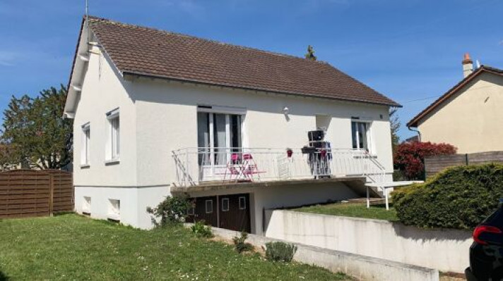 Voir la photo 1/6 du type house à Sandillon