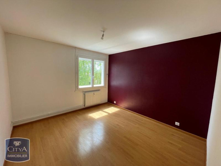 Voir la photo 1/3 du type apartment à Dijon