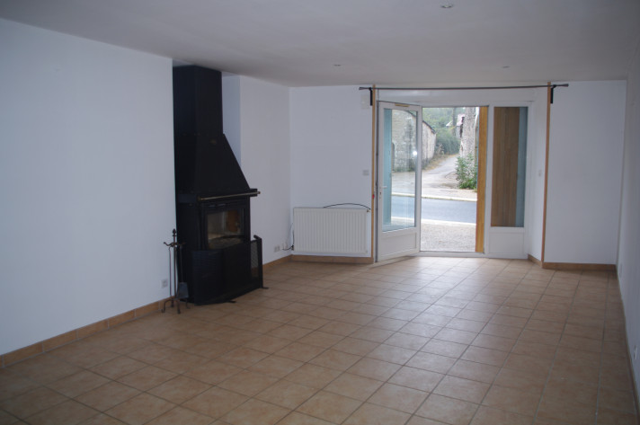 Voir la photo 1/5 du type house à La Cavalerie