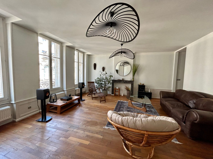 Voir la photo 1/18 du type apartment à Nancy