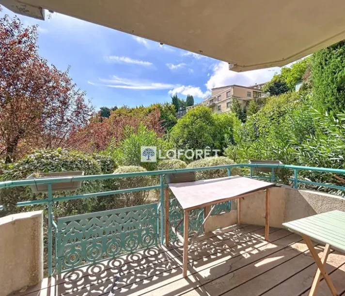 Studio à Menton