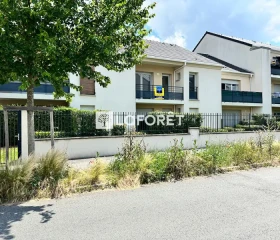 Appartement à Égly