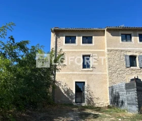 Maison à La Fare-les-Oliviers