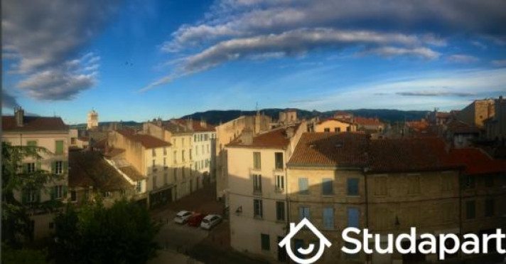 Voir la photo 1/19 du type apartment à Valence