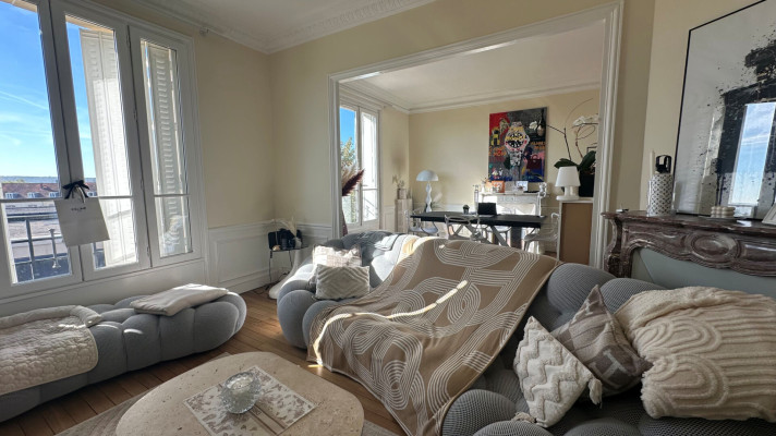 Voir la photo 1/15 du type apartment à Saint-Germain-en-Laye