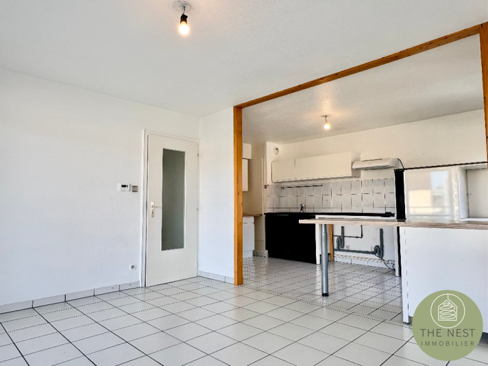 Voir la photo 1/8 du type apartment à Colmar