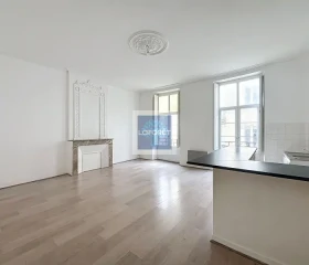 Appartement à Samonac